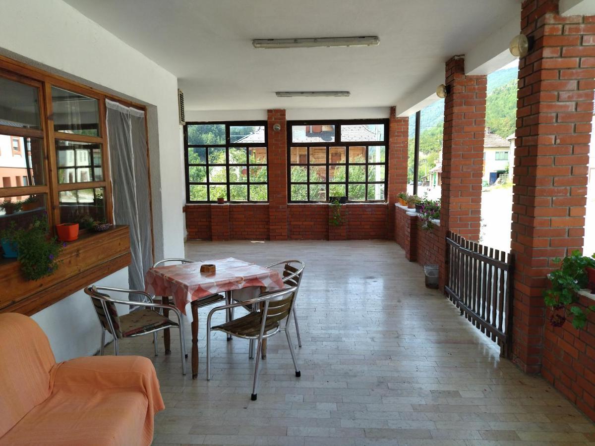 Apartman Dunja I Milos 모크라 고라 외부 사진