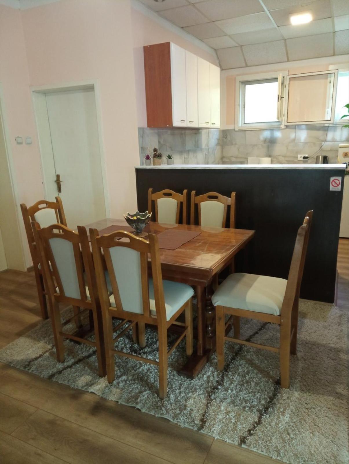 Apartman Dunja I Milos 모크라 고라 외부 사진